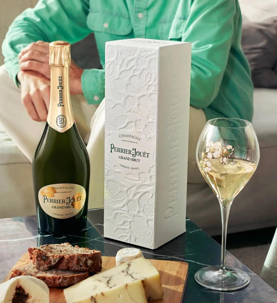 Perrier-Jouët | Pernod Ricard