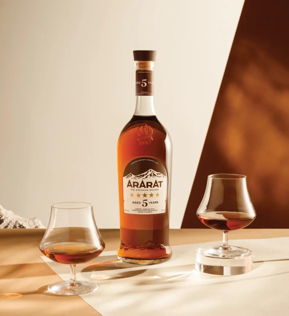 Ararat 5 stars packshot